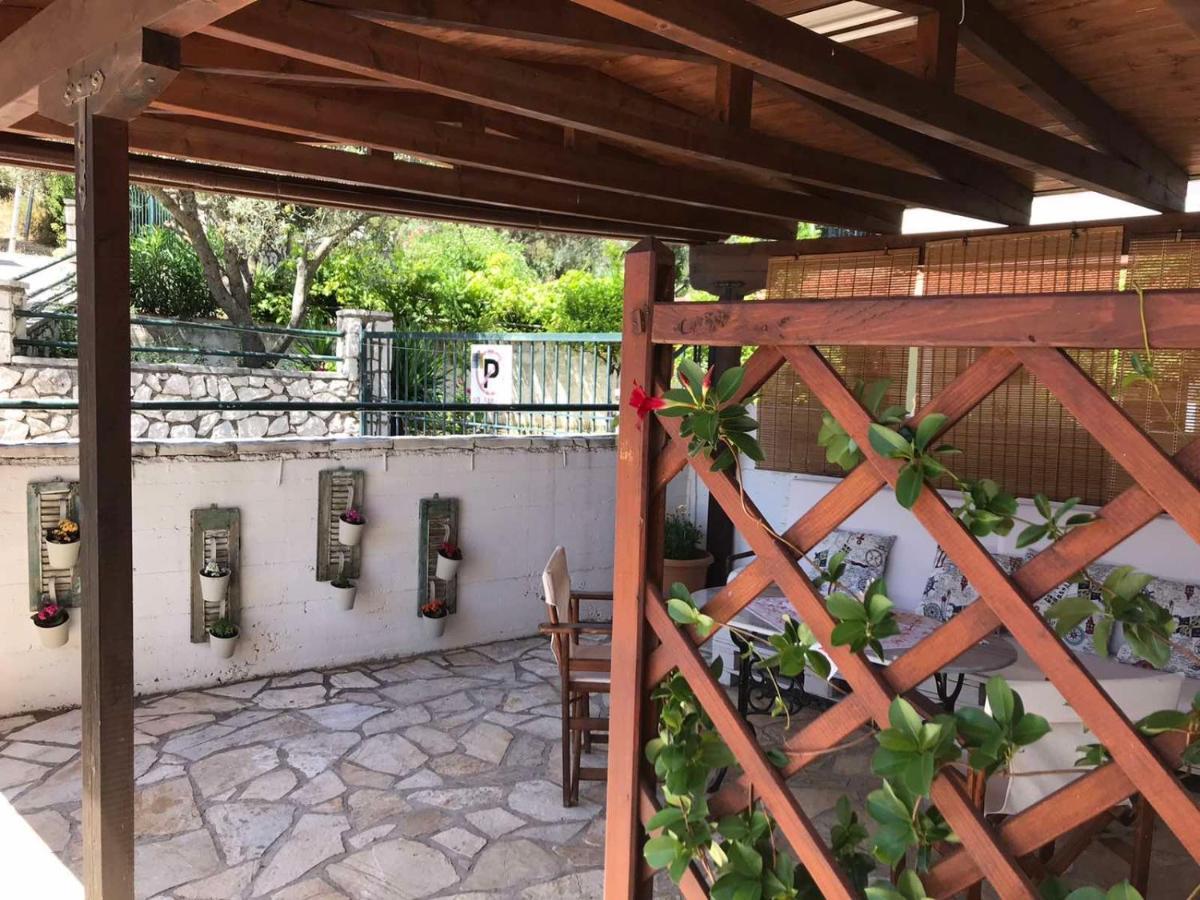 Apartament Casa Di Giorgio Nikiana Zewnętrze zdjęcie